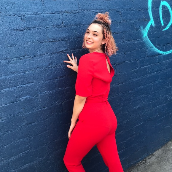 Red jumper - Picture 5 of 5